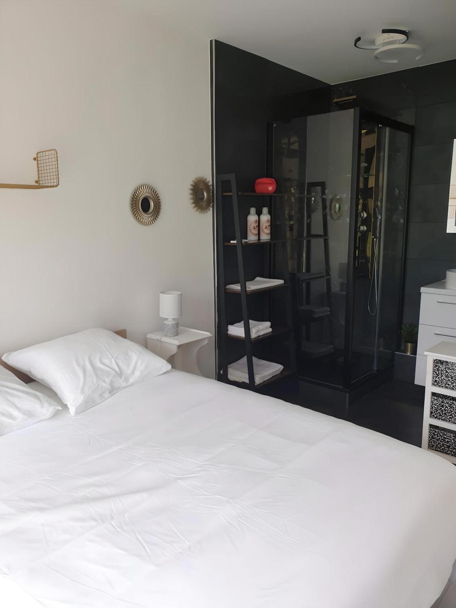 Appartement Avec Jardin Prive - 2 A 4 Voyageur Chaville Zewnętrze zdjęcie