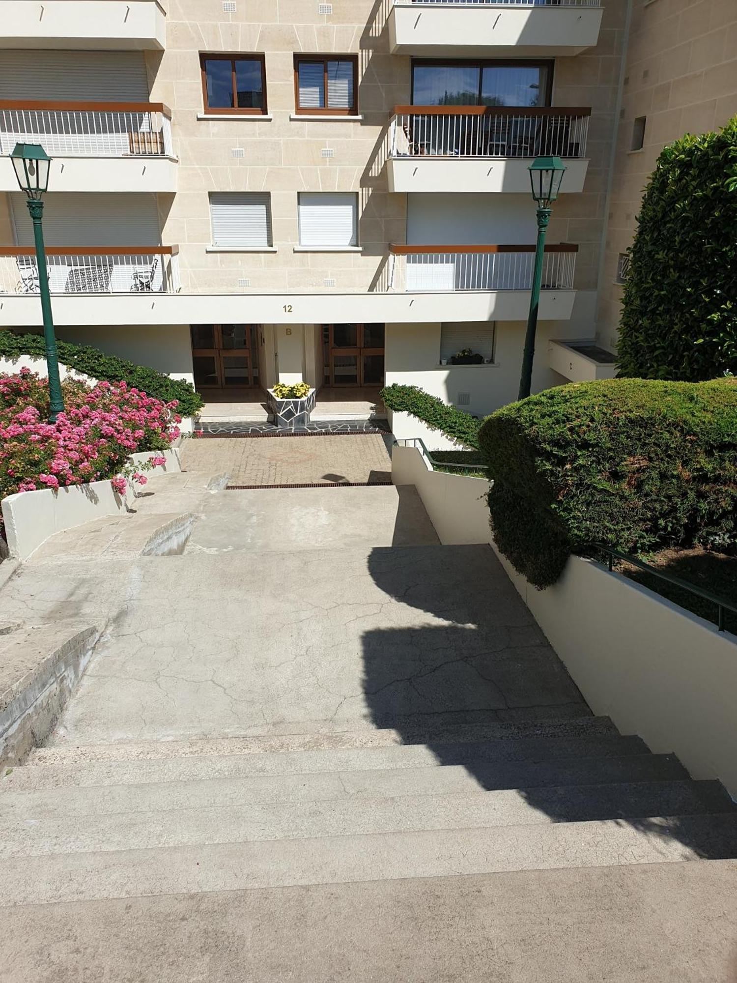 Appartement Avec Jardin Prive - 2 A 4 Voyageur Chaville Zewnętrze zdjęcie